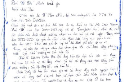 Ngày 25/2/2015 em H Piêu Niê Liên đội trưởng viết tâm thư gửi Bac trong dịp Đại hội Cháu ngoan Bác Hồ cấp thị xã