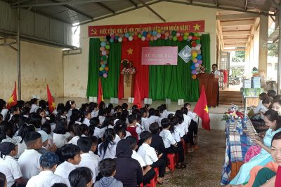 SÁNG NGÀY 29/5/2024 TRƯỜNG TIỂU HỌC Y JÚT TỔ CHỨC LỄ TỔNG KẾT NĂM HỌC 2023-2024