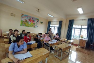 CHUYÊN ĐỀ LÝ THUYẾT VÀ THỰC HÀNH TẬP HUẤN HỌC THÔNG QUA CHƠI VÀ TÀI LIỆU ĐỊA PHƯƠNG LỚP 3