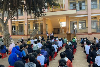 LIÊN ĐỘI TỔ CHỨC SINH HOẠT THEO CHỦ ĐỀ “XÂY DỰNG TÌNH BẠN ĐẸP, NÓI KHÔNG VỚI BẠO LỰC HỌC ĐƯỜNG”