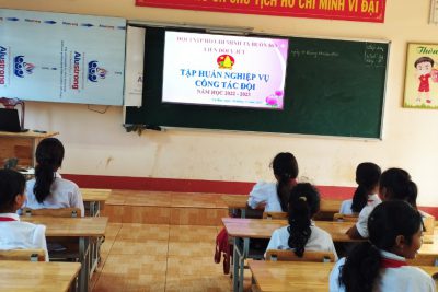 Tập huấn nghiệp vụ công tác đội của Liên đội Y Jút năm học 2022 – 2023